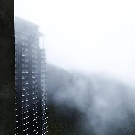 Genting Foggycold Staycation At Ion Delemen By Hapyhome Genting Highlands Exterior photo