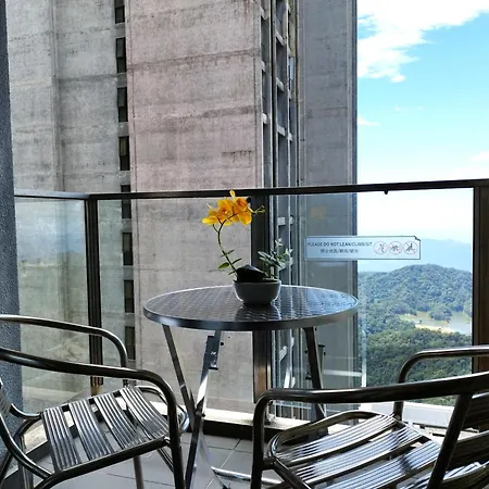 Genting Foggycold Staycation At Ion Delemen By Hapyhome Genting Highlands Exterior photo