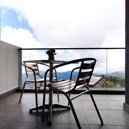 Genting Foggycold Staycation At Ion Delemen By Hapyhome Genting Highlands Exterior photo