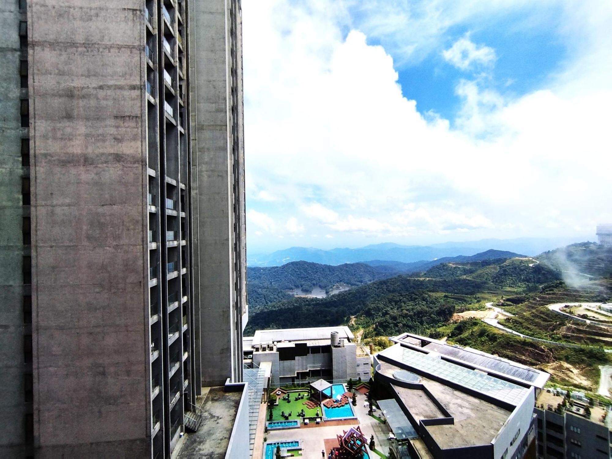 Genting Foggycold Staycation At Ion Delemen By Hapyhome Apartment Genting Highlands
