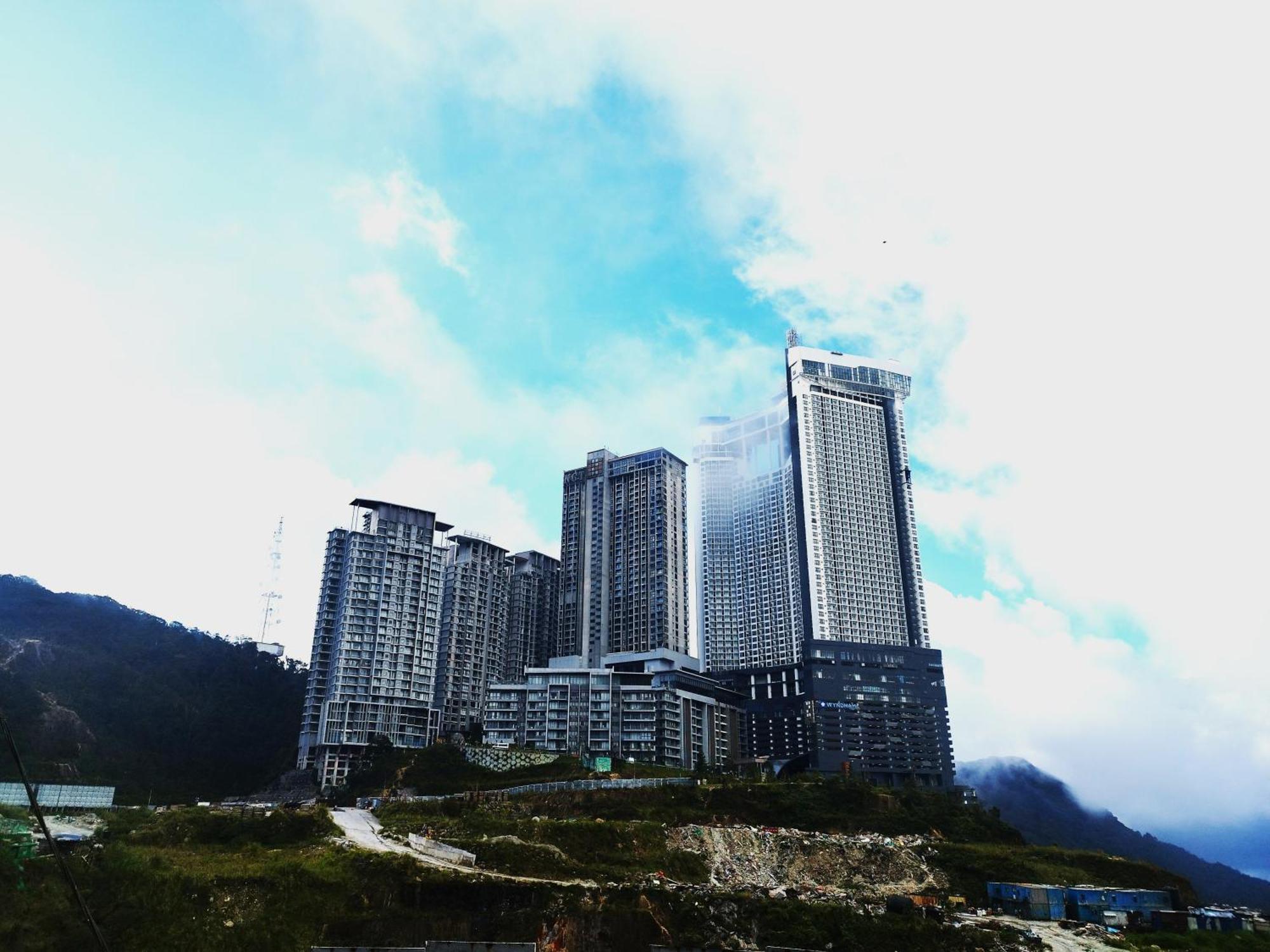 Apartment Genting Foggycold Staycation At Ion Delemen By Hapyhome Genting Highlands